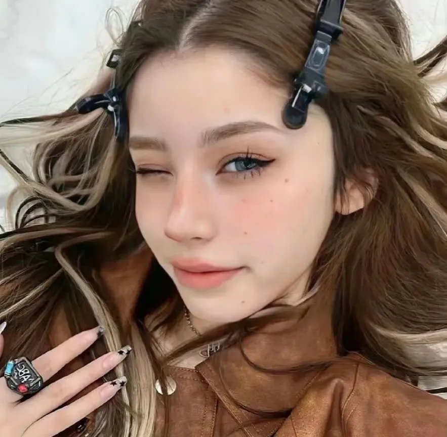 新闻记者